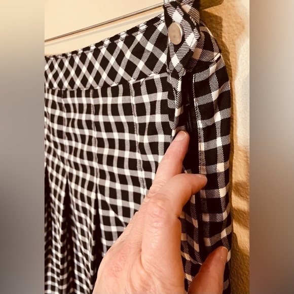 🌟HP🌟 ACADEMIA ANIME Plaid H & M Miniskirt Pleated School Girl Sz18 Cosplay - Picture 4 of 13